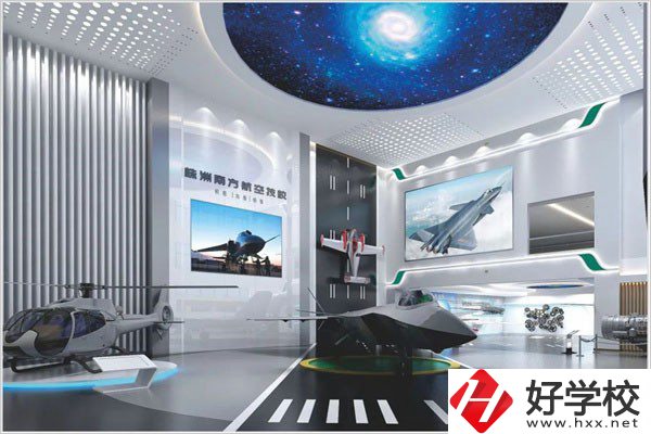 株洲南方航空技校招初中生嗎？學(xué)制幾年？