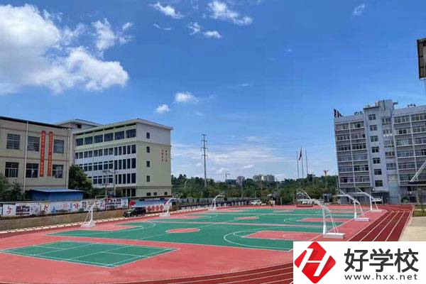永州九嶷工業(yè)學(xué)校是公辦還是民辦？有哪些特色？