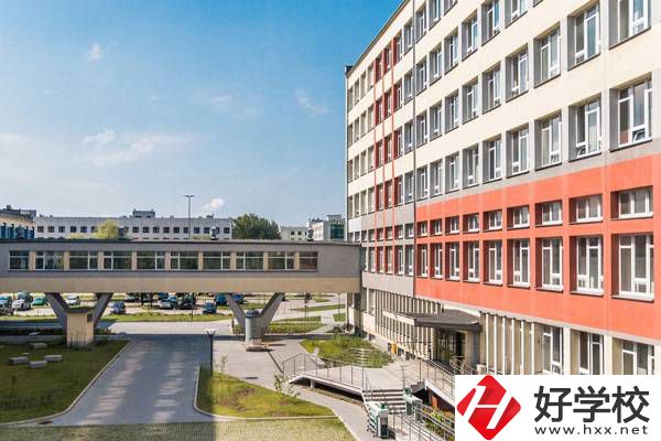 湘潭信息中等職業(yè)技術(shù)學校在哪里？辦學條件怎么樣？