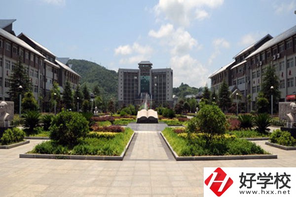 湘西州經(jīng)濟貿(mào)易學(xué)校好嗎？有什么辦學(xué)特色？