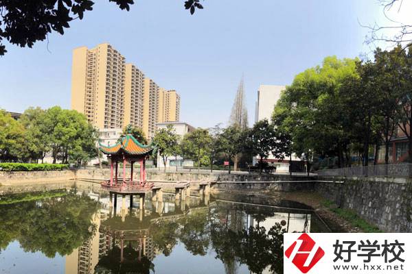邵陽工業(yè)學校有哪些特色專業(yè)？具體情況如何？