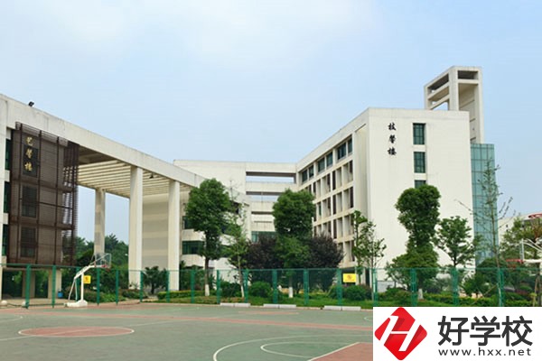 長(zhǎng)沙有開(kāi)設(shè)學(xué)前教育專業(yè)的職校嗎？招生要求高嗎？