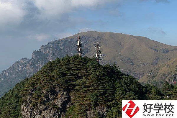 懷化工業(yè)中等學(xué)校專業(yè)怎么樣？畢業(yè)后前景如何？