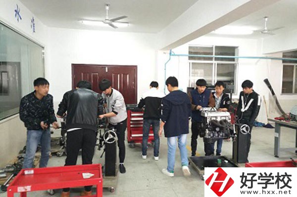 炎陵縣職業(yè)技術(shù)學(xué)校有哪些招生專業(yè)？