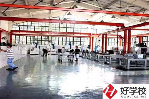 益陽最好的民辦技校是哪所？技校讀了有用嗎？