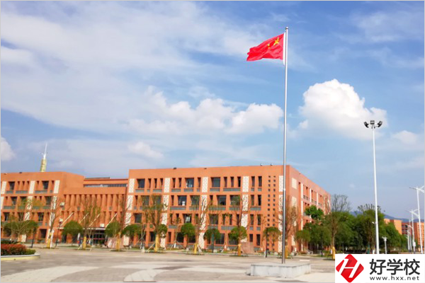 懷化師范高等?？茖W(xué)校(中職部)教學(xué)樓