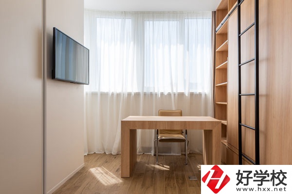 郴州工業(yè)交通學(xué)校有哪些專業(yè)？值得選擇嗎？