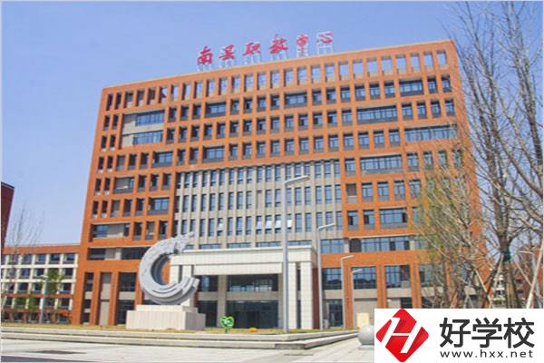 益陽有可以參加高考的職校嗎？能學哪些專業(yè)？