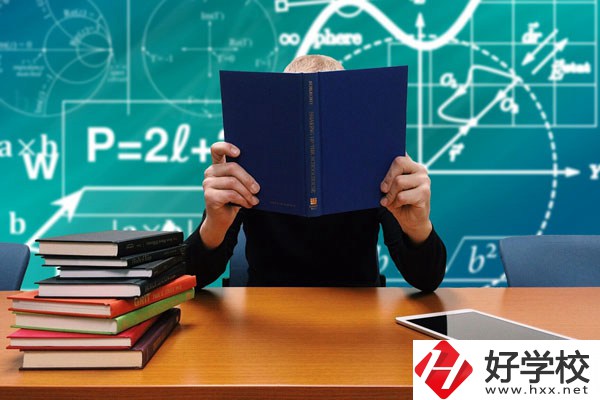 長沙南方職院有哪些熱門專業(yè)？教育模式有何特色？
