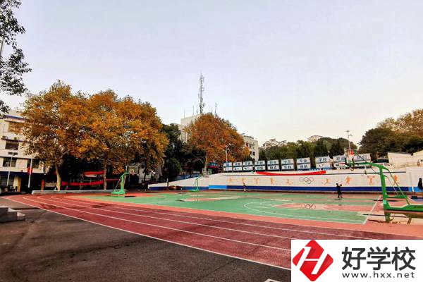 湖南省交通科技職業(yè)中專學(xué)校的培養(yǎng)方式如何？
