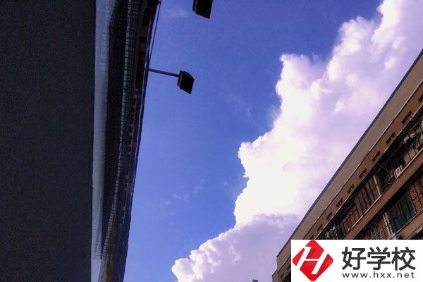 岳陽縣職業(yè)中專學校怎么樣？好不好就業(yè)？