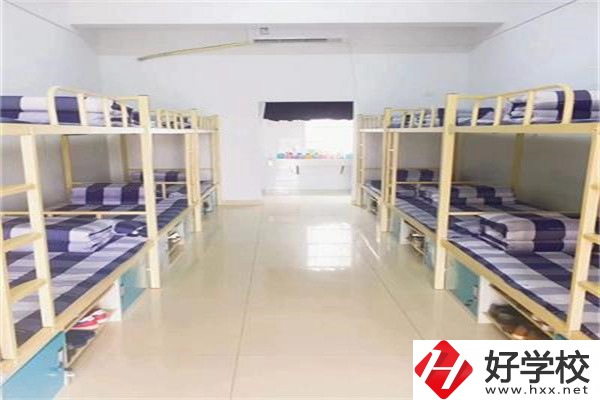 長沙經(jīng)貿(mào)職業(yè)中專有哪些招生專業(yè)？有哪些辦學(xué)優(yōu)勢？