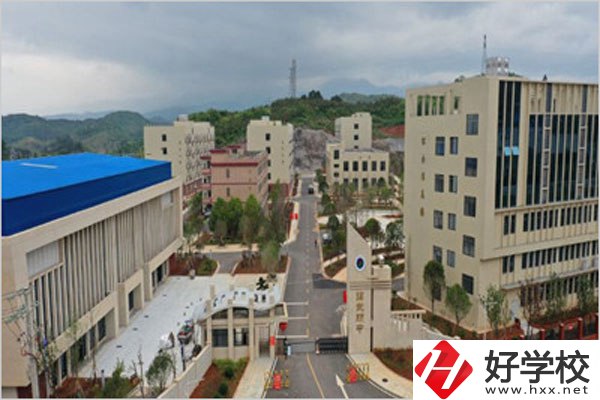 郴州臨武縣有什么職校？學(xué)費(fèi)怎么收費(fèi)？