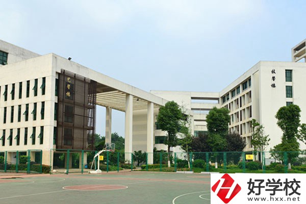 長沙幼兒師范高等專科學(xué)校中職部怎么樣？有哪些專業(yè)？