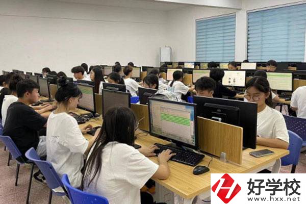 長(zhǎng)沙幼兒師范高等?？茖W(xué)校實(shí)訓(xùn)室