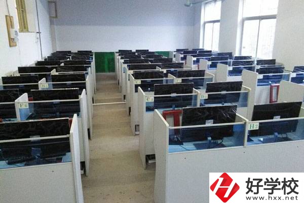 岳陽這3所民辦中職學(xué)校比較好，你中意哪一所？
