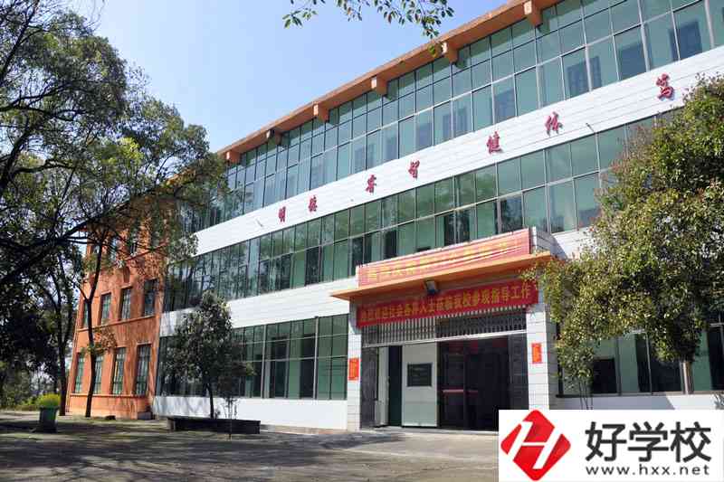 衡陽蔡倫科技中等職業(yè)學校有哪些招生專業(yè)？如何收費？