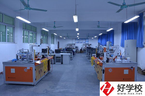 郴州工業(yè)交通學(xué)校怎么樣，獲得過(guò)哪些榮譽(yù)獎(jiǎng)項(xiàng)？