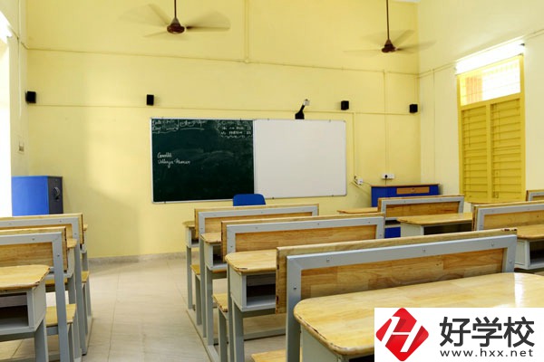 懷化市城南職業(yè)學(xué)校好不好？宿舍怎么樣？