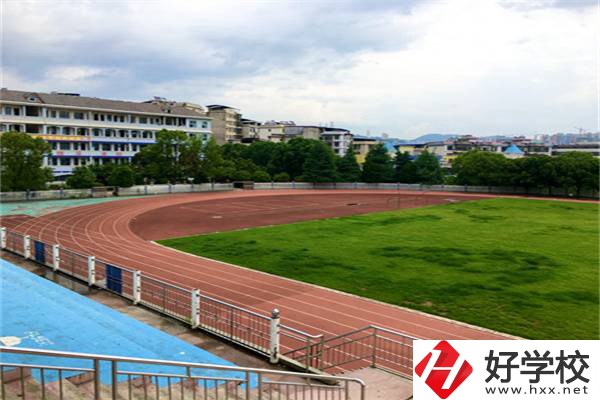 郴州私立職校的學(xué)費(fèi)是多少？有收費(fèi)便宜的嗎？