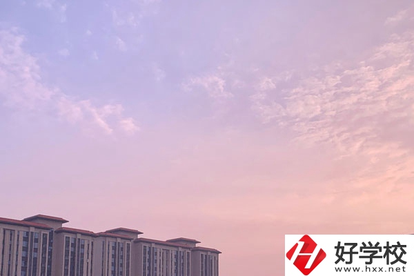 想在常德讀中專，有哪些比較好的學(xué)校推薦？