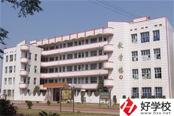 想學淡水養(yǎng)殖可以報湖南哪些中職？學校就業(yè)如何？
