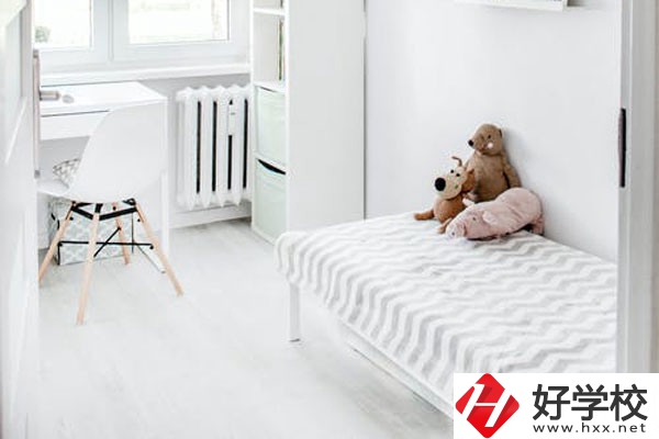 郴州科龍職業(yè)技術(shù)學校宿舍怎么樣？環(huán)境好不好？