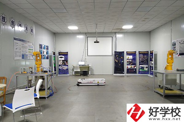 岳陽市建設(shè)科技職業(yè)技術(shù)學(xué)校專業(yè)情況如何，有哪些辦學(xué)特色?
