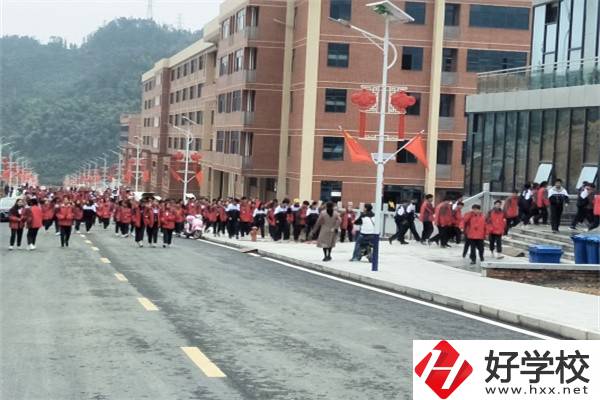 益陽有哪些公辦職高？學費多少？