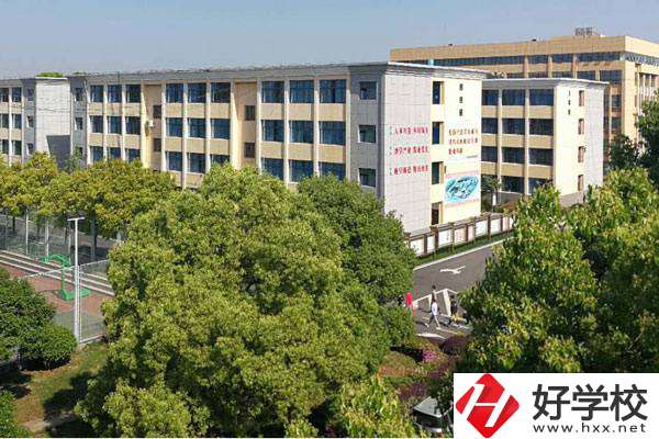 岳陽(yáng)有哪所中職學(xué)校有辣條專業(yè)？該專業(yè)學(xué)了有用嗎？