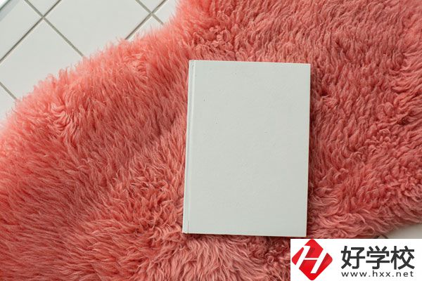 懷化啟航衛(wèi)生學(xué)校護(hù)理專業(yè)好不好？學(xué)費(fèi)貴嗎？