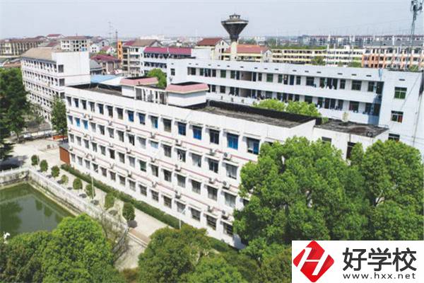 益陽(yáng)市康復(fù)護(hù)理中職有哪些？辦學(xué)條件如何？