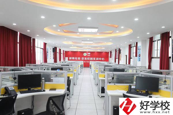 湘潭的公辦中職推薦就業(yè)嗎？哪些學(xué)校的就業(yè)率比較高？