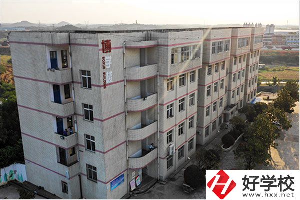 湘潭縣職業(yè)技術(shù)學校有什么特色專業(yè)？好就業(yè)嗎？