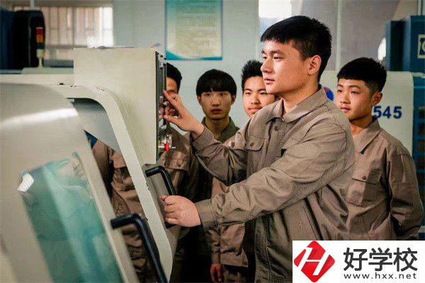 懷化重點(diǎn)職高有哪些？職高有什么優(yōu)點(diǎn)？