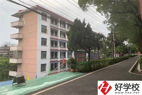 株洲英泰軟件工程技術學校在哪里？辦學條件怎樣？