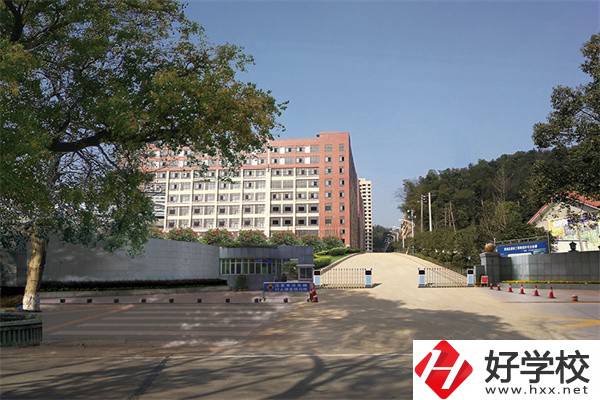 長沙排名前三的民辦技校有哪些？辦學(xué)條件怎么樣？
