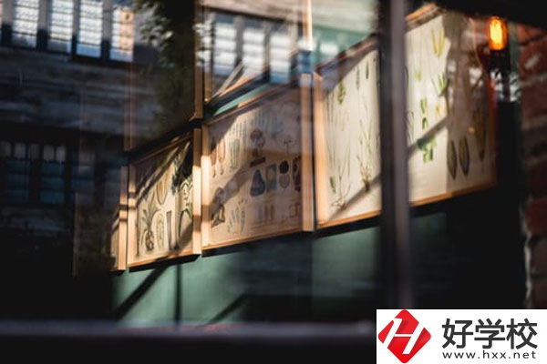 湖南省經(jīng)濟(jì)貿(mào)易職業(yè)中專學(xué)校好不好？宿舍怎么樣？