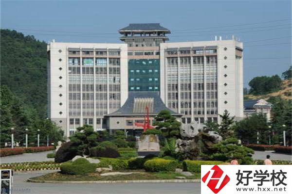 湘西有什么中專開設(shè)有“2+3”的專業(yè)？對口高職是哪所？