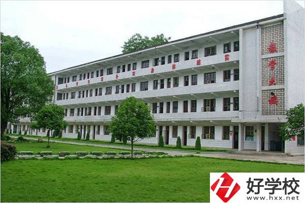 湖南有哪些舞蹈職校推薦？辦學(xué)條件怎么樣？