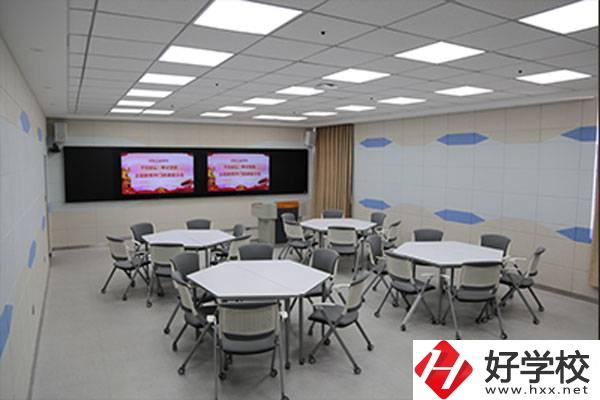 邵陽工業(yè)學校是公辦還是民辦？學校好不好？