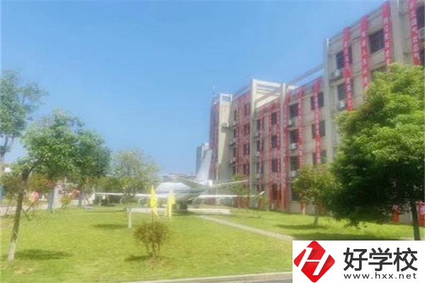 長沙經(jīng)貿(mào)職業(yè)中專有哪些招生專業(yè)？有哪些辦學優(yōu)勢？