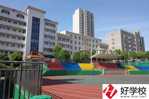 邵陽市計算機(jī)普通中等專業(yè)學(xué)校是公辦嗎？辦學(xué)條件好嗎？