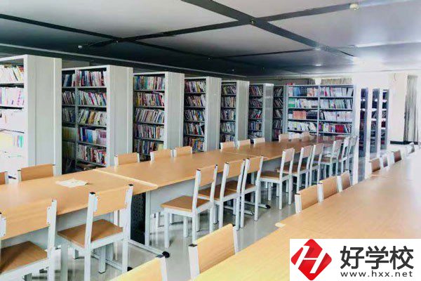 長沙市現(xiàn)代商貿(mào)中等職業(yè)學(xué)校是民辦嗎？師資力量如何？