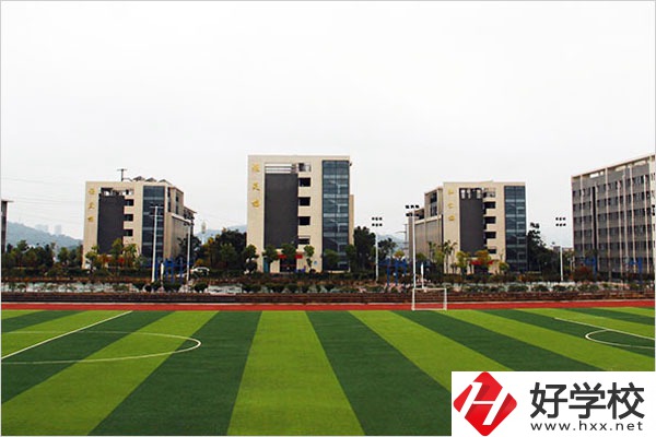 湖南省商業(yè)技師學院有哪些人才培養(yǎng)特色？