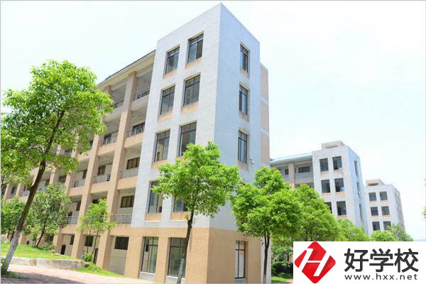 郴州職業(yè)技術(shù)學(xué)院有哪些五年制大專招生專業(yè)？