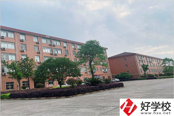 湖南省有哪些值得就讀的民辦技工學(xué)校？