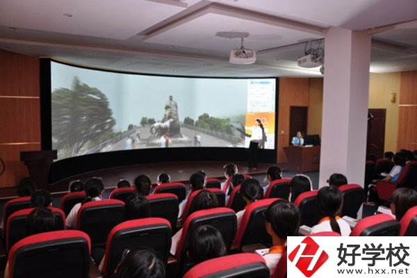 長(zhǎng)沙市望城區(qū)職業(yè)中等專業(yè)學(xué)校怎么樣，有哪些優(yōu)秀教師？
