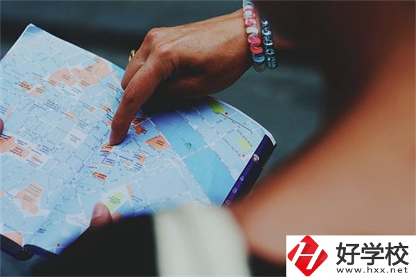 岳陽中職學校哪些專業(yè)好？有什么學校推薦？