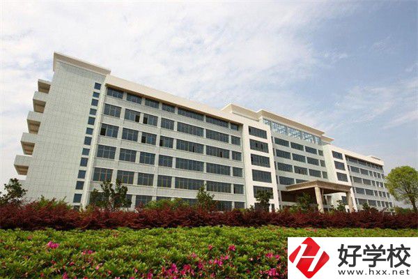 婁底有哪些技校？這些學(xué)校都有什么辦學(xué)優(yōu)勢？